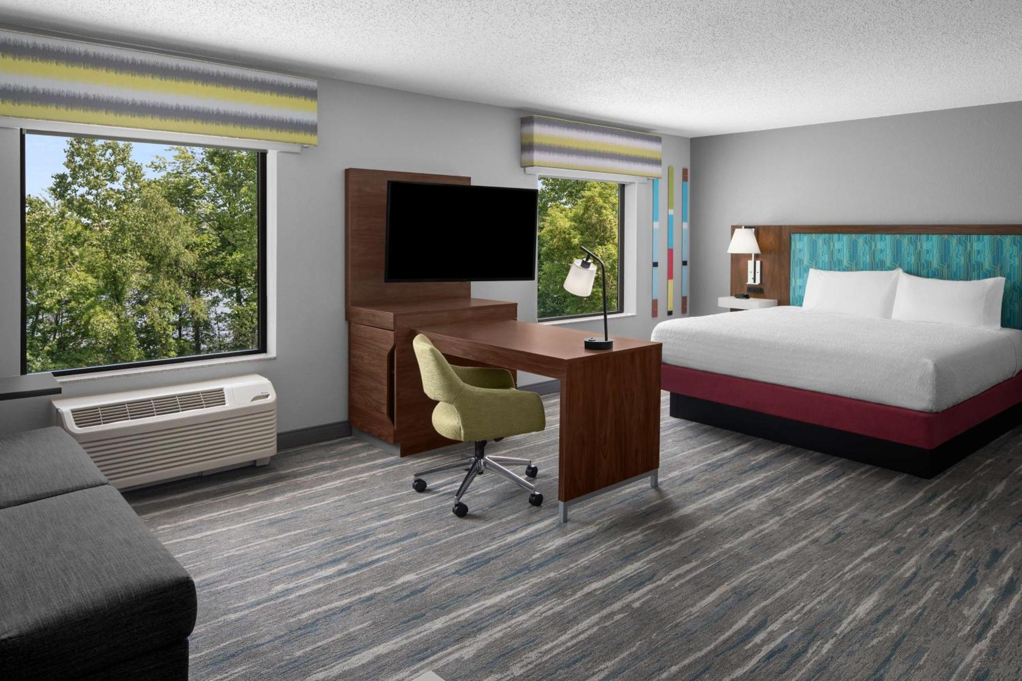 Hampton Inn & Suites Grand Rapids-Airport 28Th St Cascade Екстериор снимка