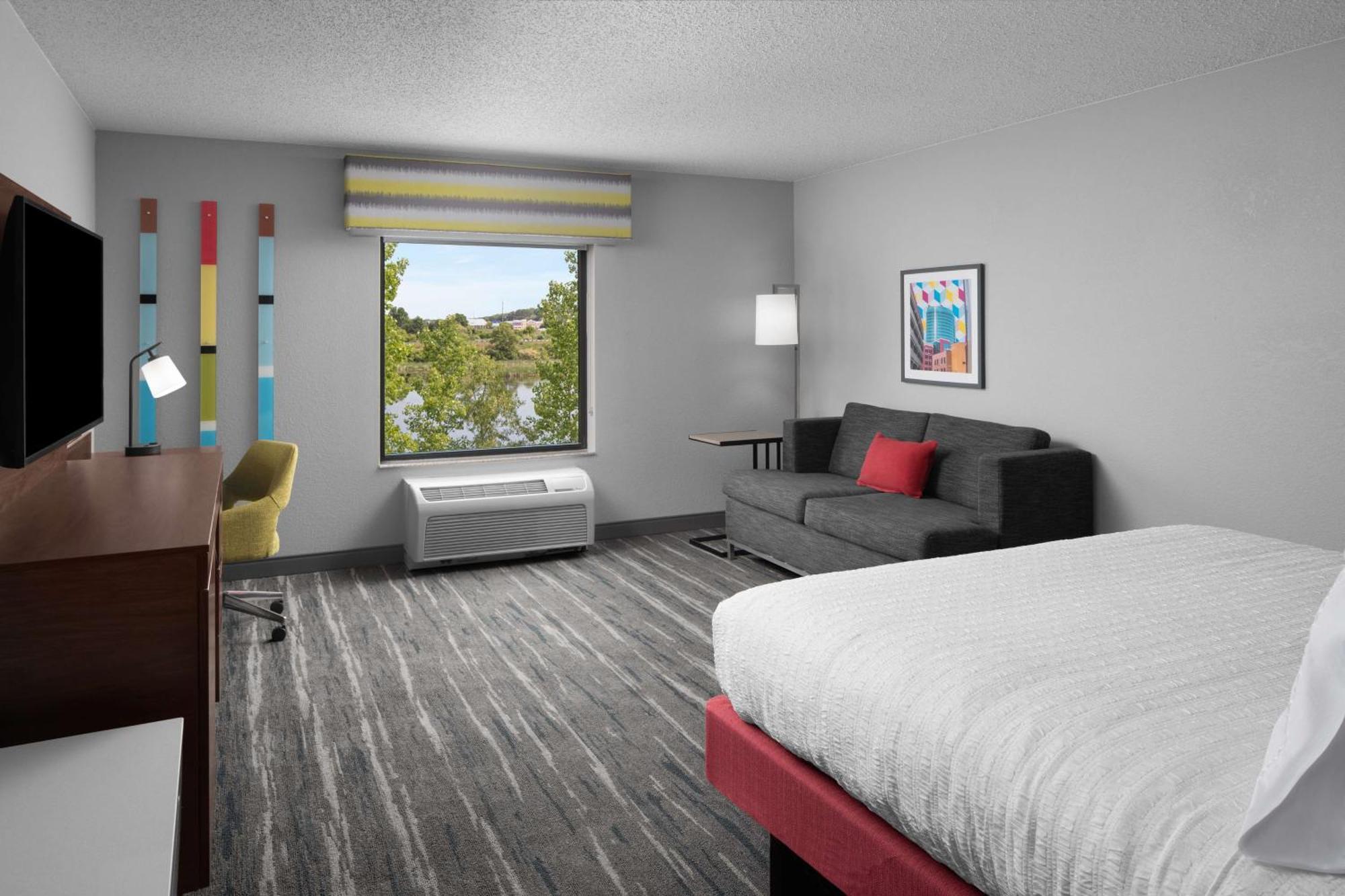 Hampton Inn & Suites Grand Rapids-Airport 28Th St Cascade Екстериор снимка